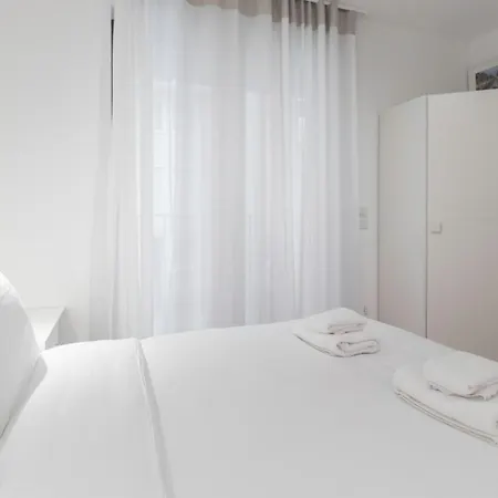 Italianway - Compagnoni 12 - Mirabel Apartamento Milán
