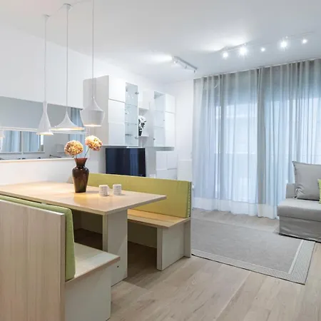 Italianway - Compagnoni 12 - Mirabel Apartamento